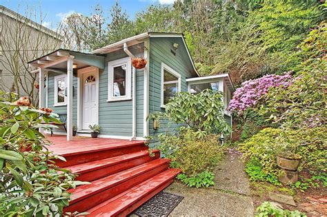 A Tiny House Hides Inside A Magnolia Garden Curbed Seattle