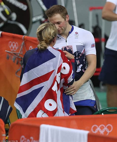 Laura Trott Becomes Britain S Greatest Female Olympian With Gold Medals In Velodrome Daily