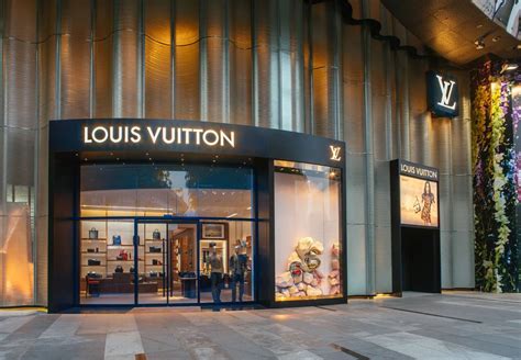 Louis Vuitton Re Opens Ion Orchard Store Senatus