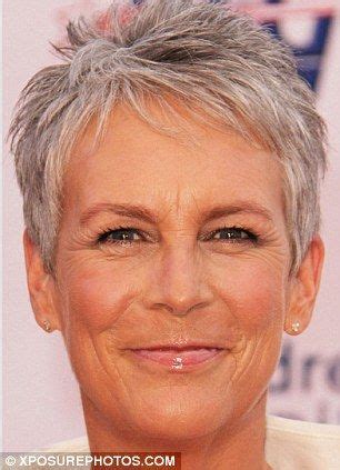This is one of the most popular short haircut recently. 522: Connection timed out | Jamie lee curtis hair, Jamie ...