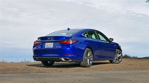 Used 2017 lexus es 350 with fwd, keyless entry, fog lights, alloy wheels, smart key, 17 inch wheels, lane departure warning. 2019 Lexus ES 350 F Sport review and driving impressions ...