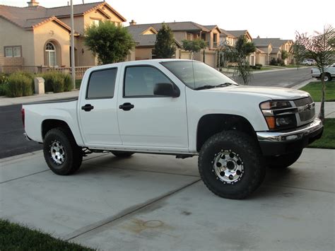 View similar cars and explore different trim configurations. White08Colorado 2008 Chevrolet Colorado Regular Cab Specs ...