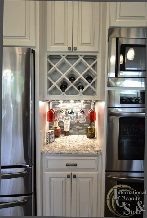 Remodeling services at j&b fine cabinetry we know that the kitchen is the most used room in the house. Quartz Countertops Granite Countertops St. Petersburg