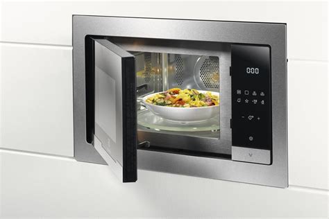 How To Use A Microwave Oven Effectively And Safely Electrolux Philippines