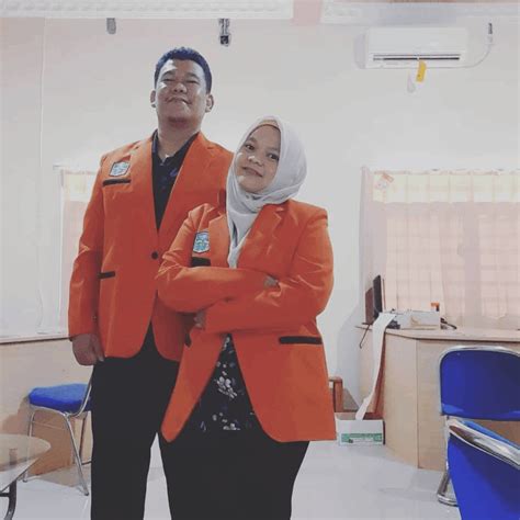 Hingga dalam 15 bulan, berat instagram/hughes.dewipembawa acara dewi hughes mengunggah foto dirinya saat memiliki berat. STIT RAKEYAN SANTANG