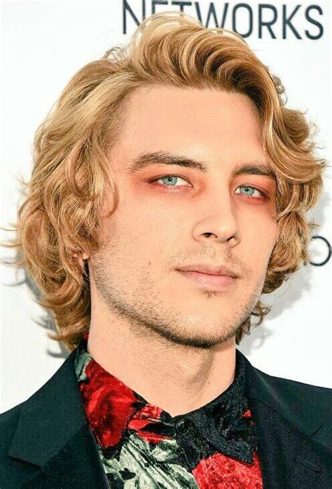 Cody Fern Who Plays Michael Langdon American Horror Story Apocalypse Atores