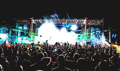 Here you can find the best edm festival wallpapers uploaded by our. EDM Wallpapers - Wallpaper Cave