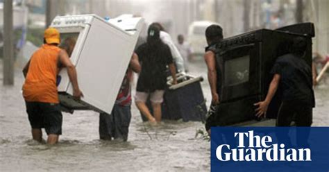 Florida Next After Wilma Wreaks Havoc In Mexico World News The Guardian