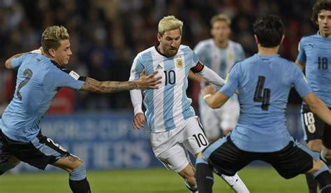 H2h stats, prediction, live score, live odds & result in one place. Uruguay vs Argentina Live Streaming TV & online list, Team News, Time, Venue: World Cup Qualifiers