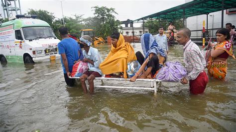 Over 2100 Dead In Monsoon Rains Floods Across India