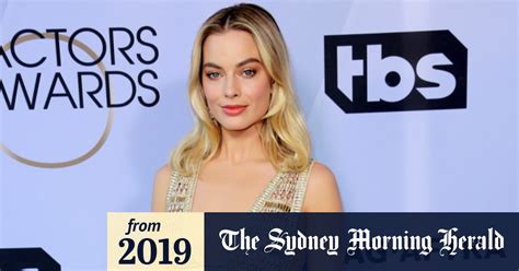 Golden Girl Margot Robbie Stuns At 2019 Sag Awards