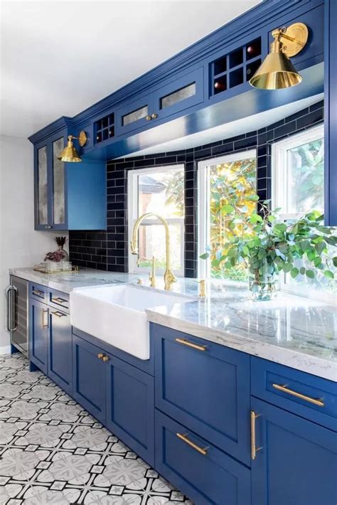 If you are still young or your children have such talents, don't waste more time and begin your way to be a successful kitchen designer. 46 How To Be a Smart Shopper When Selecting Kitchen Cabinets » dreamsrecords.com | Kitchen ...