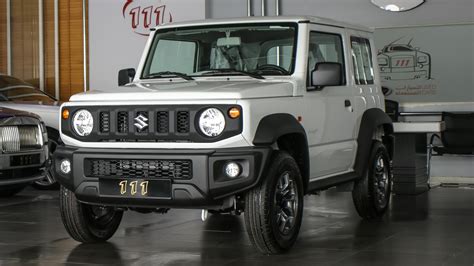 Get updated car prices, read reviews, ask questions, compare cars, find car specs, view the feature list and browse photos. 2019 Suzuki Jimny White -Black 01 - Kargal Dealers - UAE