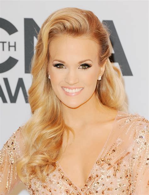 Carrie Underwood Is The New Face Of Almay Cosmetics Popsugar Beauty