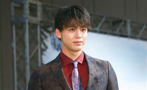 More images for 竹内涼真 » 竹内涼真、運転好きを告白「兄弟でドライブしたい」｜シネマ ...