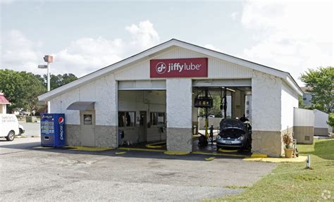 Valerie or anyone in the know how can i find out the status of my current repair at the virginia service center? 14626 Warwick Blvd, Newport News, VA, 23608 - Auto Repair ...
