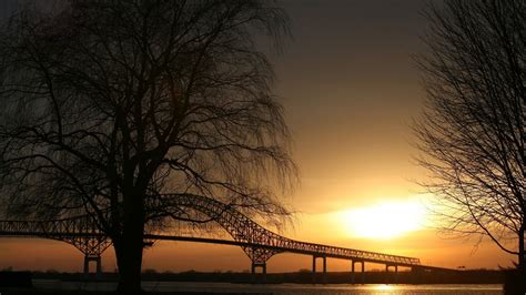 Get stunning sunset pictures in our handpicked collection for free. Nature: Sunset Scene Background, picture nr. 60933