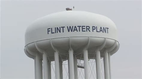 This Is What A Bottle Of Tap Water From Flint Michigan Looks Like