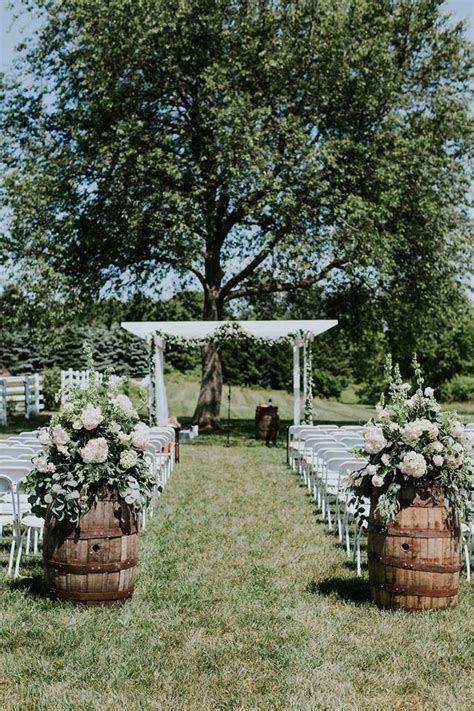 Stylish Outdoor Wedding Aisle Décor Ideas Weddingcolors In 2020