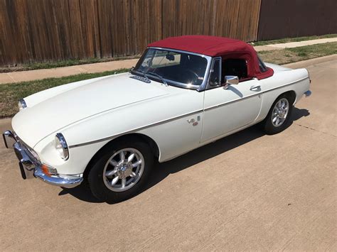 1974 Mg Mgb V8 For Sale On Bat Auctions Sold For 32000 On May 10