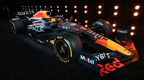 Red Bull Racing Presenteert De Rb19 Ford Vanaf 2026 Nieuwe