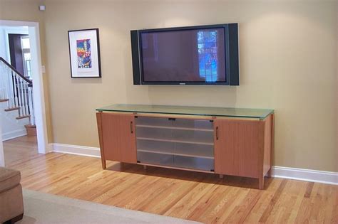 Steris's extensive portfolio of operating room (or) storage solutions, including stationary storage cabinets and mobile storage carts, is designed to provide instant access to surgical supplies and operating room equipment. Storage Cabinets