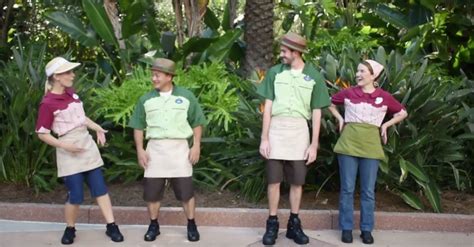 Video New Cast Member Costumes Roll Out At Disneys Hollywood Studios