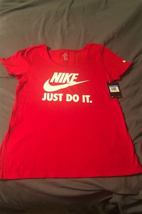 Womens Nike Shirt On Mercari Nike Women Nike Shirts Nike T
