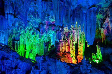 Conheça A Reed Flute Cave A Mais Bela Caverna Chinesa