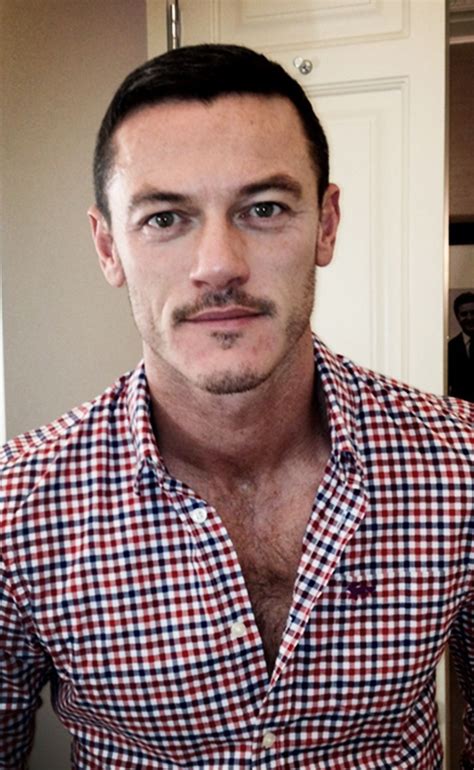 His birthday, what he did before fame, his family life, fun trivia facts, popularity rankings, and more. Luke Evans | Luke evans, Luke evans actor