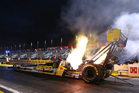 How A Top Fuel Dragster Works Top Fuel Dragster Drag Racing Cars