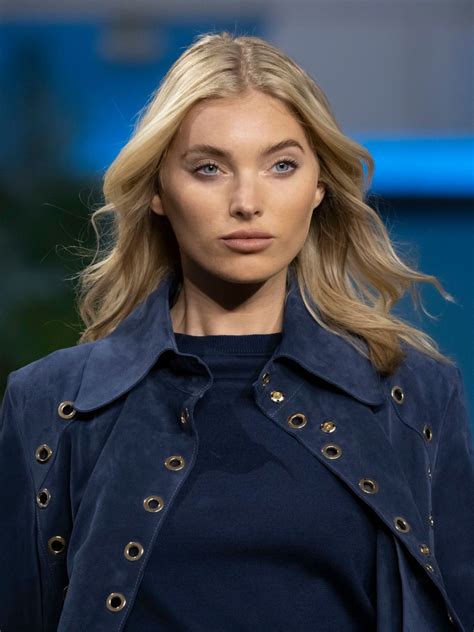 Последние твиты от elsa hosk (@elsahosk). ELSA HOSK at Alberta Ferretti Cruise 2020 Collection Show ...