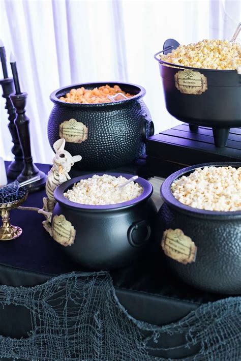 10 Styling Tips For Your Halloween Party Food Table