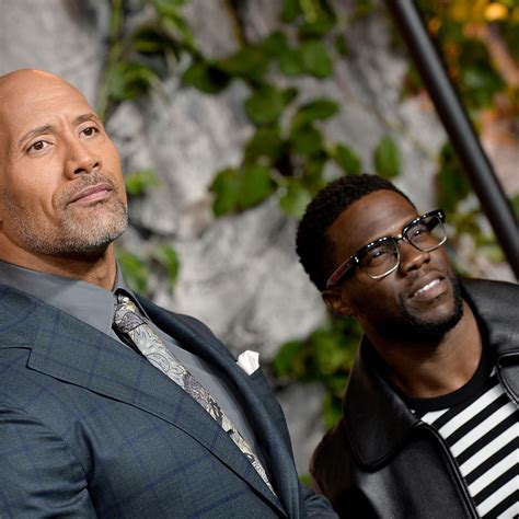 Kevin Hart Dresses Up Like The Rock Vn