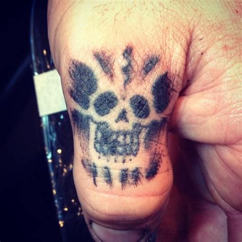 99 Gnarly Skull Tattoos That Will Make You Gawk