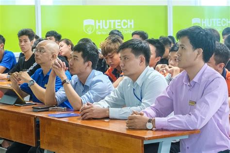 April 3 at 11:00 pm ·. Sinh viên Công nghệ thông tin HUTECH tiếp cận chương trình Developer Circles của Facebook