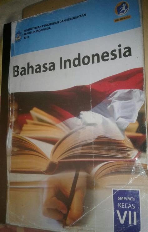 Hal ini juga sesuai dengan kurikulum pendidikan indonesia terbaru yang digunakan saat ini. Terbaru 14+ Gambar Buku Paket Bahasa Indonesia Kelas 7 ...