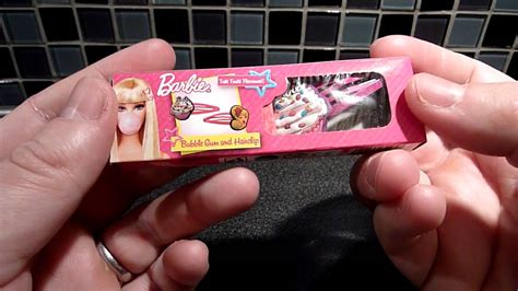Barbie Bubble Gum And Hairclip Youtube
