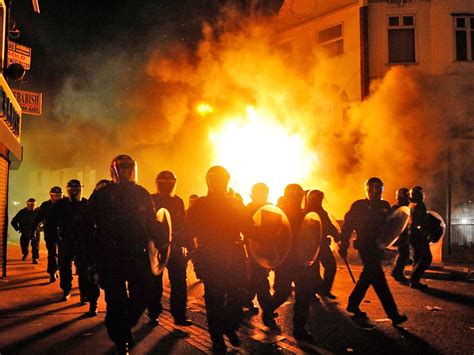 Help Forgotten Families Says Riots Report The Independent The