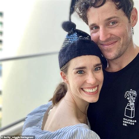 Purple Wiggle Lachlan Gillespie Is Engaged To Girlfriend Dana Stephensen Readsector