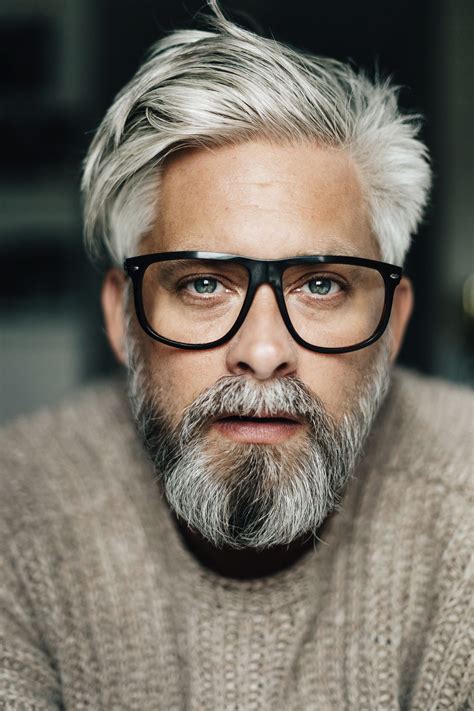 Grey Hair And Beard 40 Men Hairstyles For Gray And Silver Hair Men