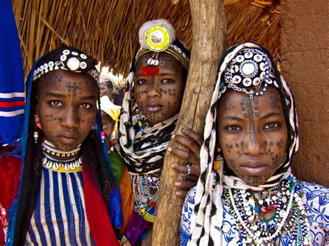 Africa Young Hanagamba Nomadic Women Photographed In Central African