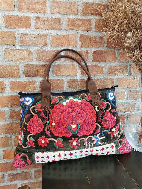 beautiful-hmong-tote-bag-handmade-shoulder-bag-with-hmong