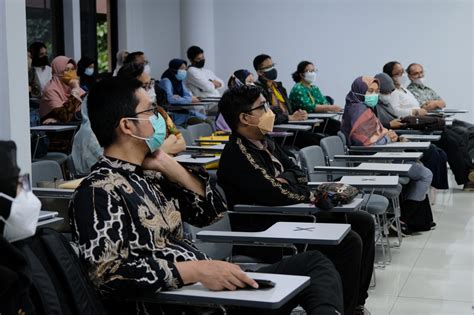 Dekan Sapa Dosen Muda Ftui Fakultas Teknik Universitas Indonesia