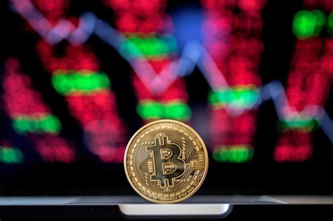 Bitcoin sported a market value of over $2 billion at its peak, but a 50% plunge shortly thereafter sparked a raging debate about the future of cryptocurrencies in general and bitcoin in particular. Virtual conversation: Is cryptocurrency the future of ...