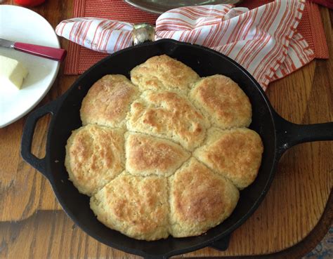 Biscuits Baked In A Cast Iron Skillet Drop Biscuits Biscuits Easy