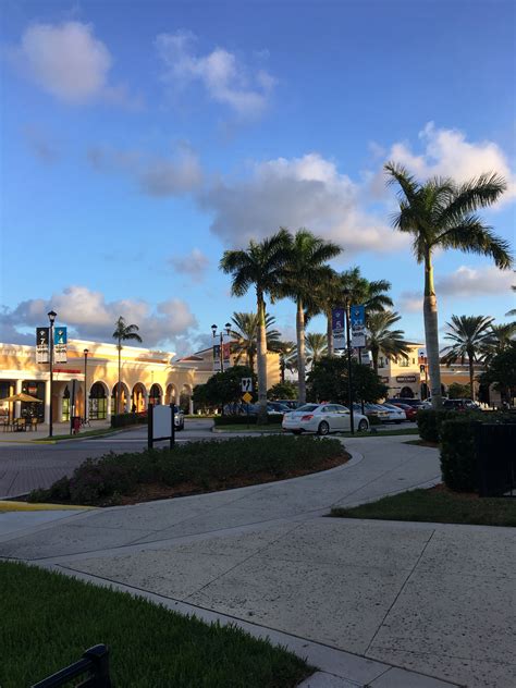 Delray Marketplace Delray Beach Florida Shopping Places Delray Beach Street View
