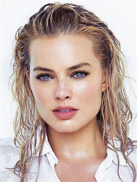 Get Margot Robbie Face Png Png