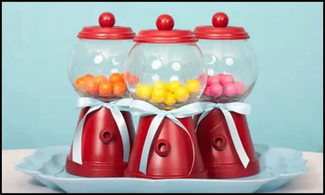 Make A Diy Bubble Gum Machine In 9 Easy Steps Craft Projects For