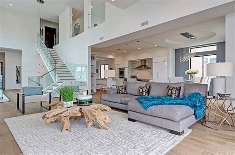 When it comes to bathroom remodel solution in los angeles, payless bath makeover is the trusted name for fresh and revolutionary ideas that spruce up old and dull bathrooms. Modern Bathroom Design. Home Staging. Interior Design. Los ...